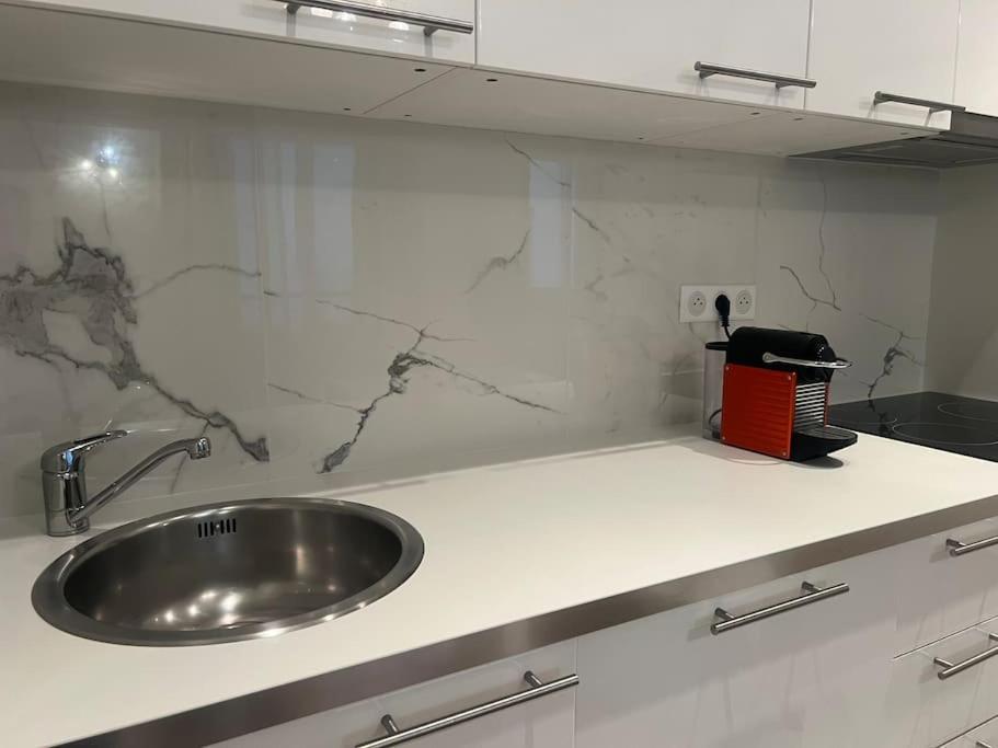 פריז Luxury Appartment, Champs Elysees, Neuf ! מראה חיצוני תמונה